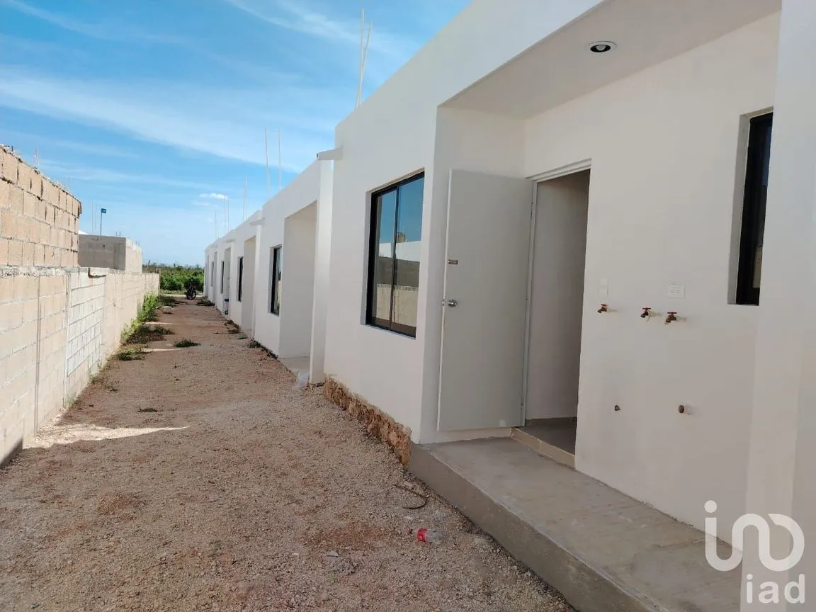 Casa en Venta en Tixcacal Opichen, Mérida, Yucatán | NEX-243743 | iad México | Foto 8 de 11