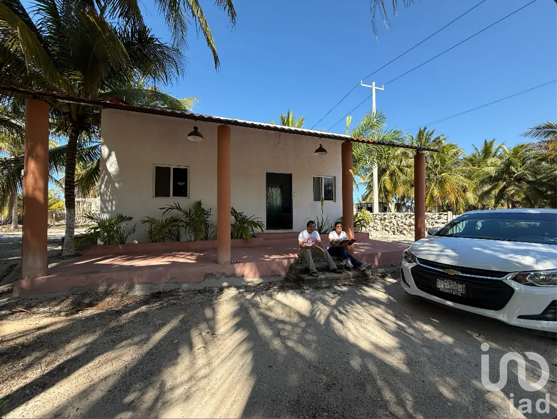 Casa en Venta en Telchac Puerto, Telchac Puerto, Yucatán | NEX-287044 | iad México | Foto 3 de 12