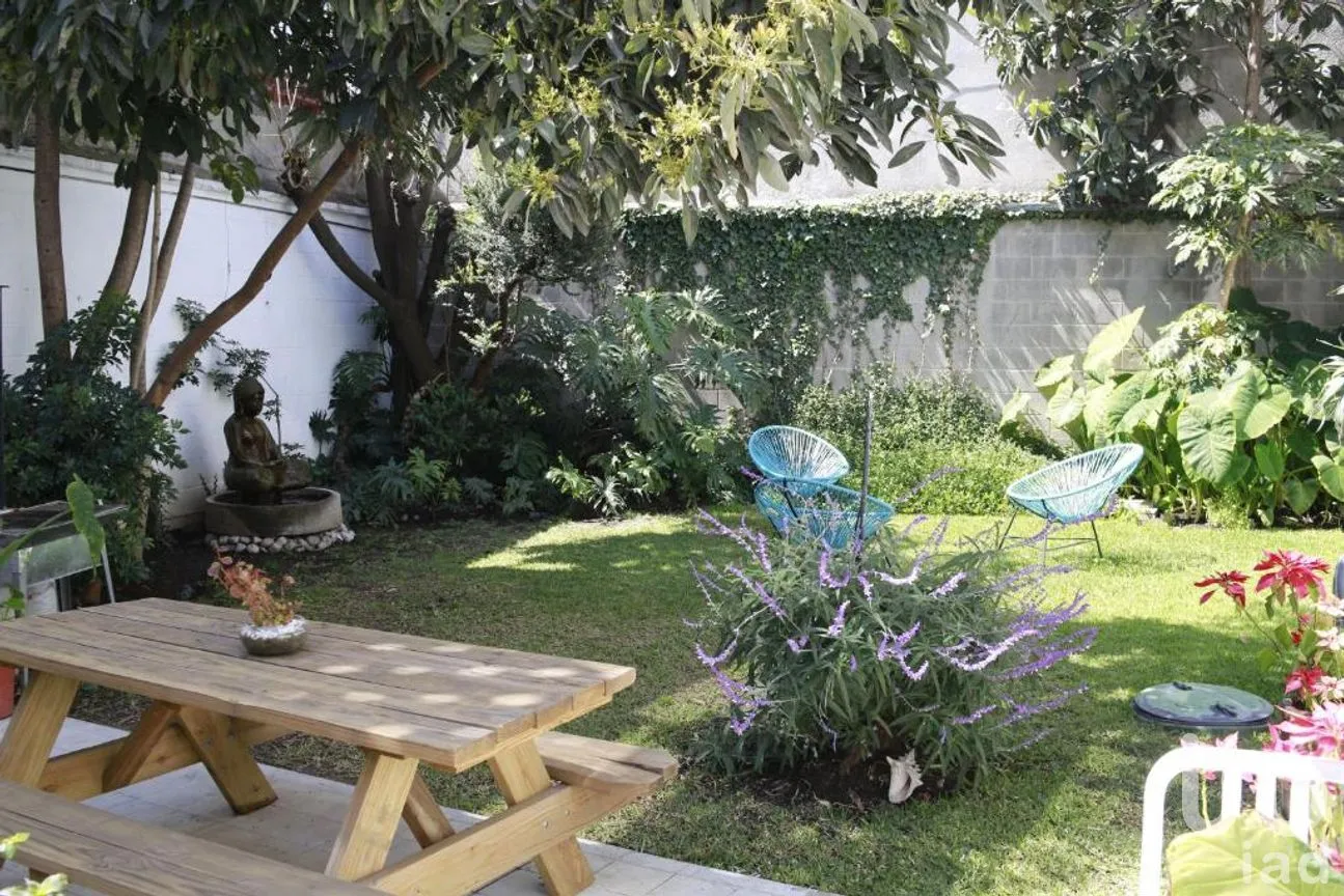 Casa en Venta en Del Carmen, Coyoacán, Ciudad de México | NEX-283760 | iad México | Foto 9 de 12