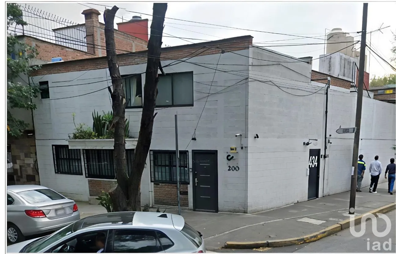 Casa en Venta en Del Carmen, Coyoacán, Ciudad de México | NEX-283760 | iad México | Foto 1 de 12