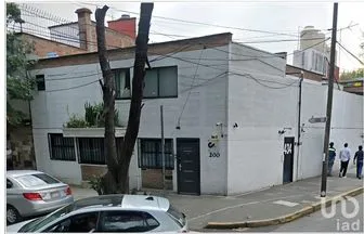 NEX-283760 - Casa en Venta, con 6 recamaras, con 6 baños, con 488 m2 de construcción.