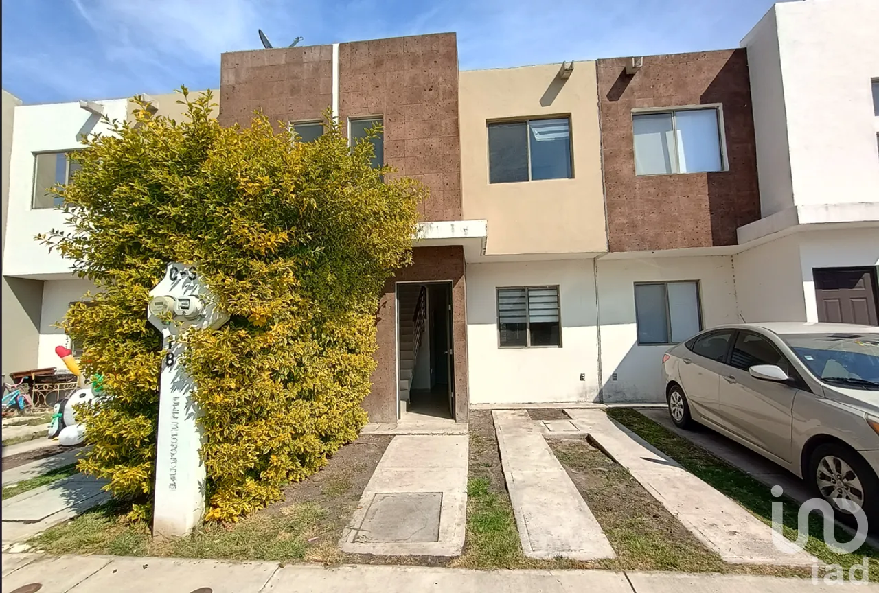 Casa en Venta en Ciudad del Sol, Querétaro, Querétaro | NEX-286370 | iad México | Foto 2 de 14