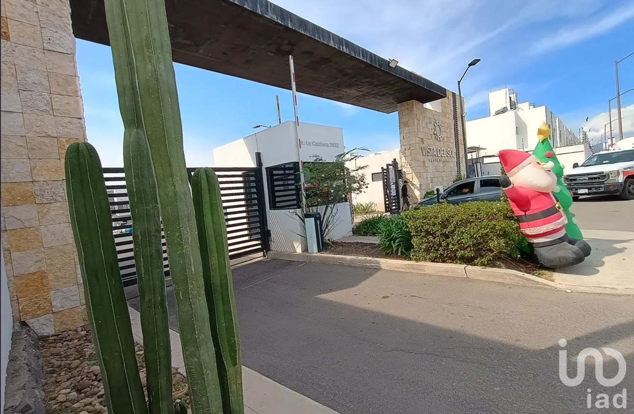 Casa en Venta en Ciudad del Sol, Querétaro, Querétaro | NEX-286370 | iad México | Foto 1 de 14