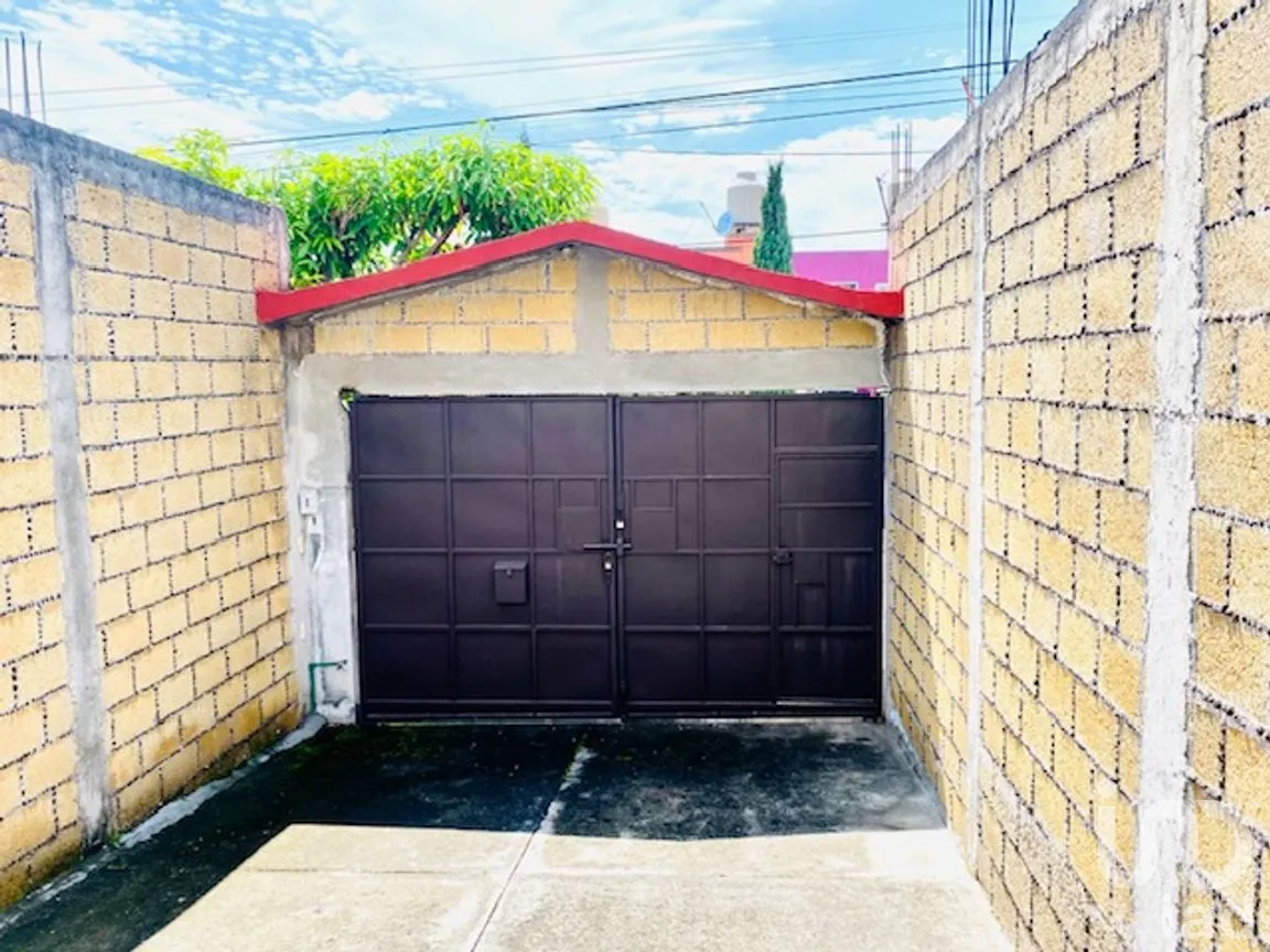 Casa en Venta en Lázaro Cárdenas del Río, Temixco, Morelos | NEX-259666 | iad México | Foto 3 de 6