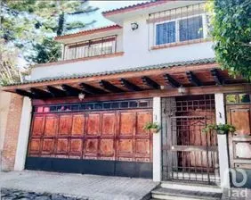 NEX-291210 - Casa en Venta, con 4 recamaras, con 4 baños, con 276 m2 de construcción en Chimalcoyoc, CP 14630, Ciudad de México.