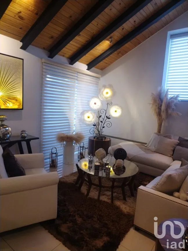 Casa en Venta en Fuentes de Tepepan, Tlalpan, Ciudad de México | NEX-242242 | iad México | Foto 2 de 5