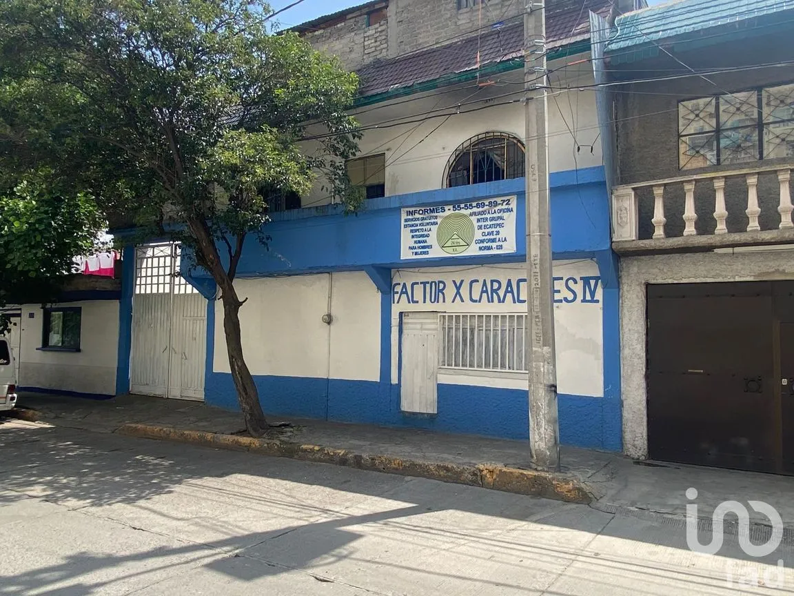 Casa en Venta en Dr. Jorge Jiménez Cantú, Tlalnepantla de Baz, México | NEX-255131 | iad México | Foto 3 de 6