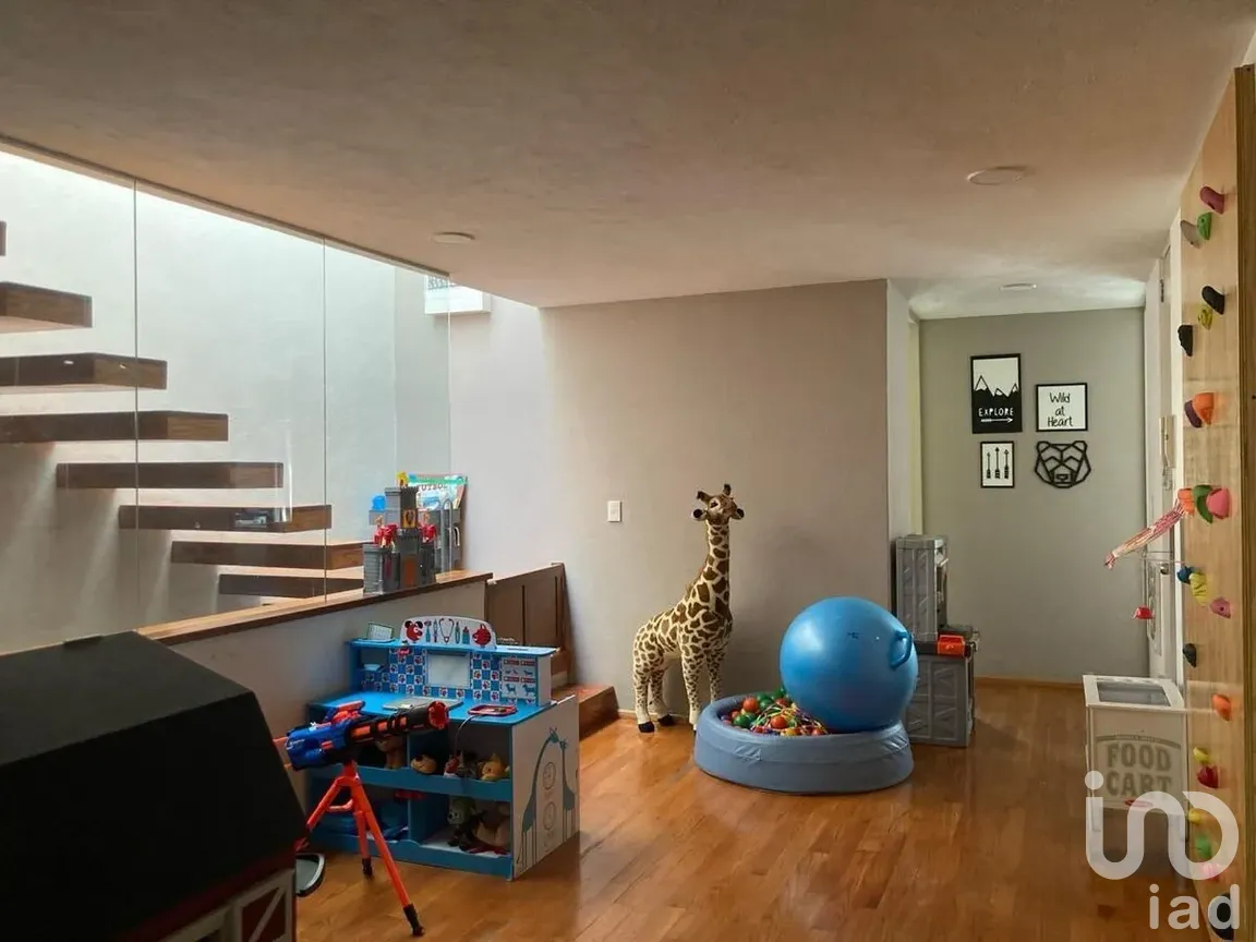 Casa en Venta en Olivar de los Padres, Álvaro Obregón, Ciudad de México | NEX-287205 | iad México | Foto 9 de 27
