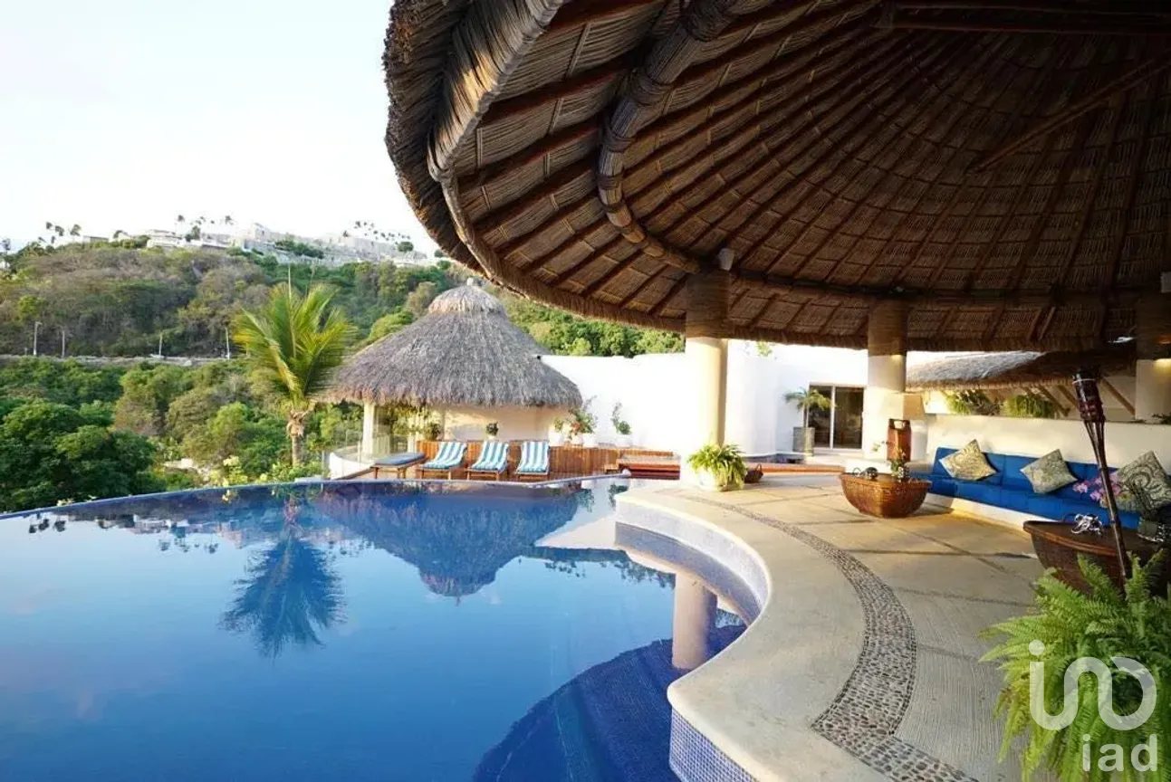 Casa en Venta en Las Brisas 1, Acapulco de Juárez, Guerrero | NEX-287548 | iad México | Foto 11 de 25
