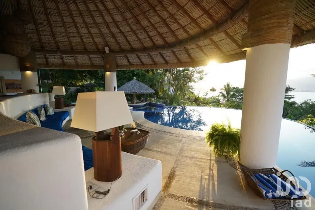 Casa en Venta en Las Brisas 1, Acapulco de Juárez, Guerrero | NEX-287548 | iad México | Foto 8 de 25