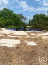 NEX-287692 - Terreno en Venta, con 10 m2 de construcción en Pie de La Cuesta, CP 39900, Guerrero.