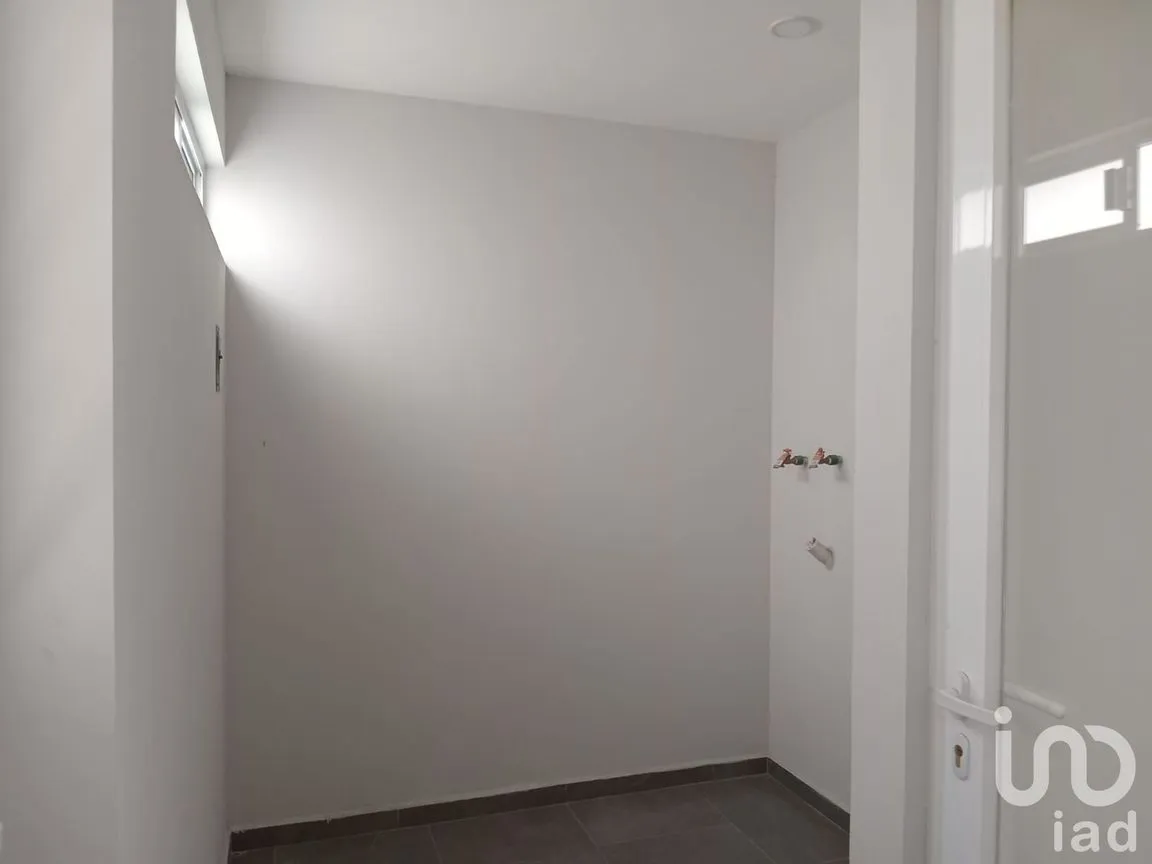 Casa en Venta en San Jorge Pueblo Nuevo, Metepec, México | NEX-251742 | iad México | Foto 9 de 28