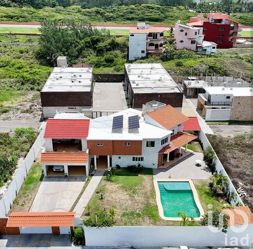 Casa en Venta en Antón Lizardo, Alvarado, Veracruz de Ignacio de la Llave | NEX-249750 | iad México | Foto 1 de 9