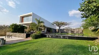 NEX-250578 - Casa en Venta, con 4 recamaras, con 4 baños, con 450 m2 de construcción en Alpuyeca, CP 62797, Morelos.