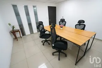 NEX-299301 - Oficina en Renta, con 1 recamara, con 15 m2 de construcción.