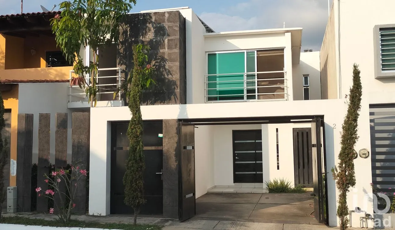 Casa en Venta en Las Lagunas, Villa de Álvarez, Colima | NEX-261660 | iad México | Foto 1 de 14