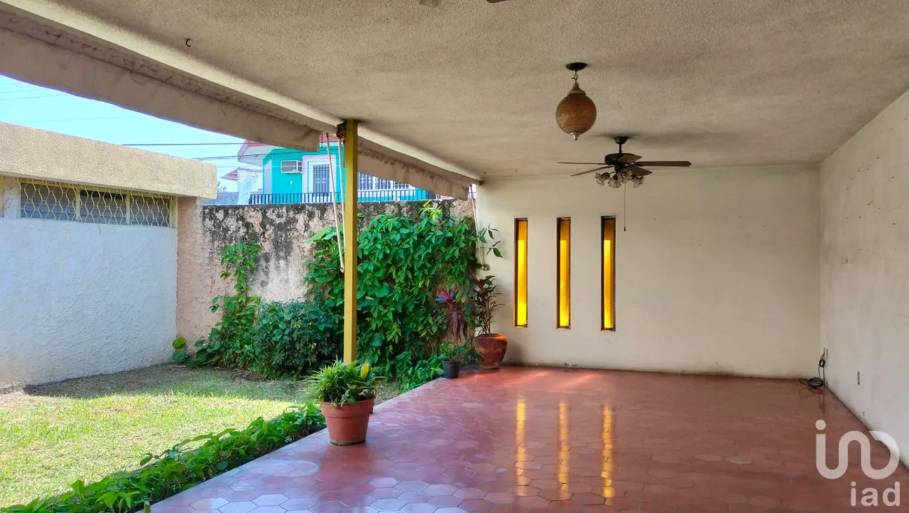 Casa en Venta en Colima Centro, Colima, Colima | NEX-261926 | iad México | Foto 2 de 18