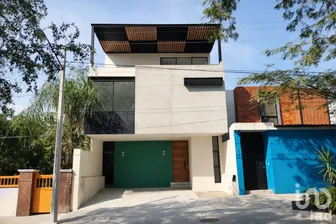 NEX-265296 - Casa en Venta, con 4 recamaras, con 3 baños, con 254 m2 de construcción en San Ángel Residencial, CP 28610, Colima.
