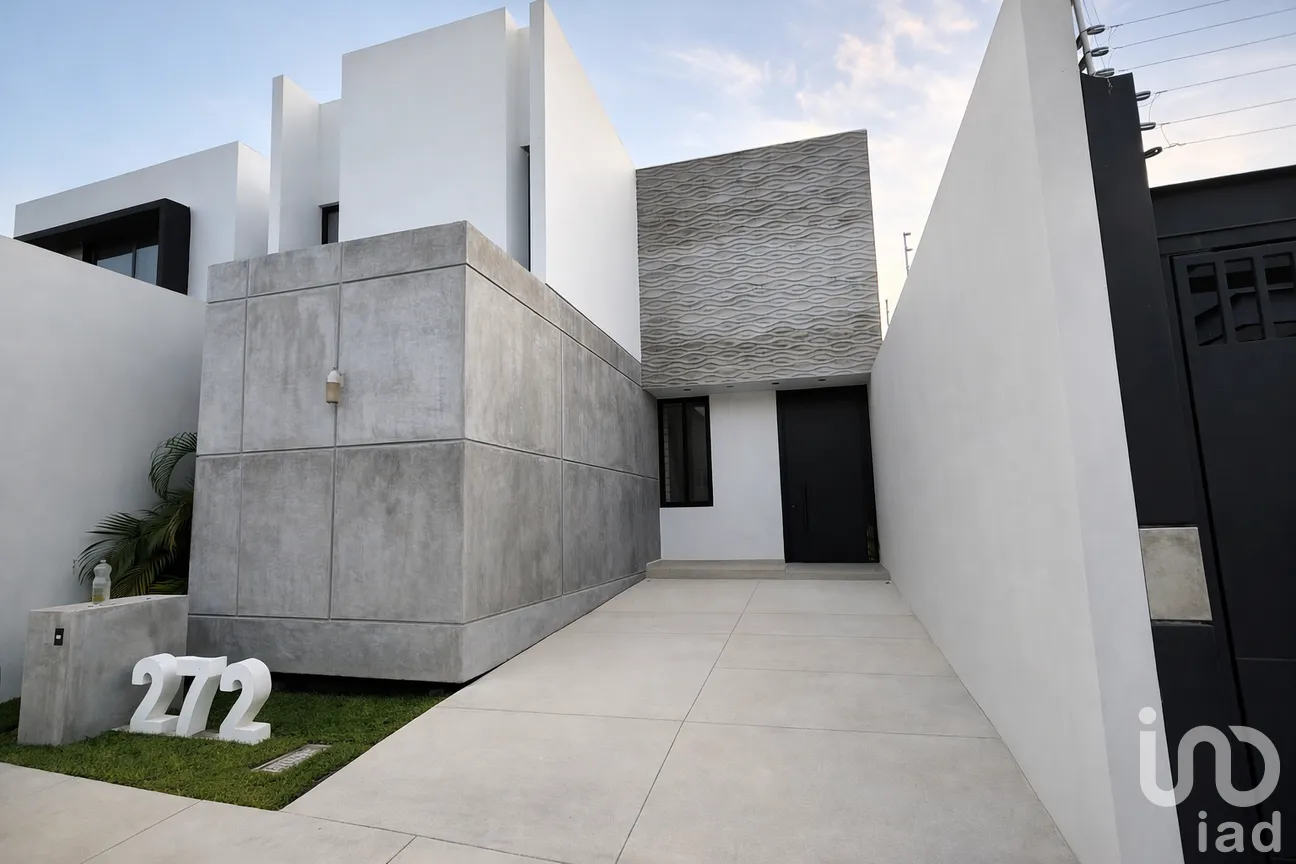 Casa en Venta en El Chanal, Colima, Colima | NEX-266117 | iad México | Foto 2 de 14
