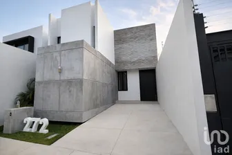 NEX-266117 - Casa en Venta, con 3 recamaras, con 3 baños, con 297 m2 de construcción en El Chanal, CP 28610, Colima.