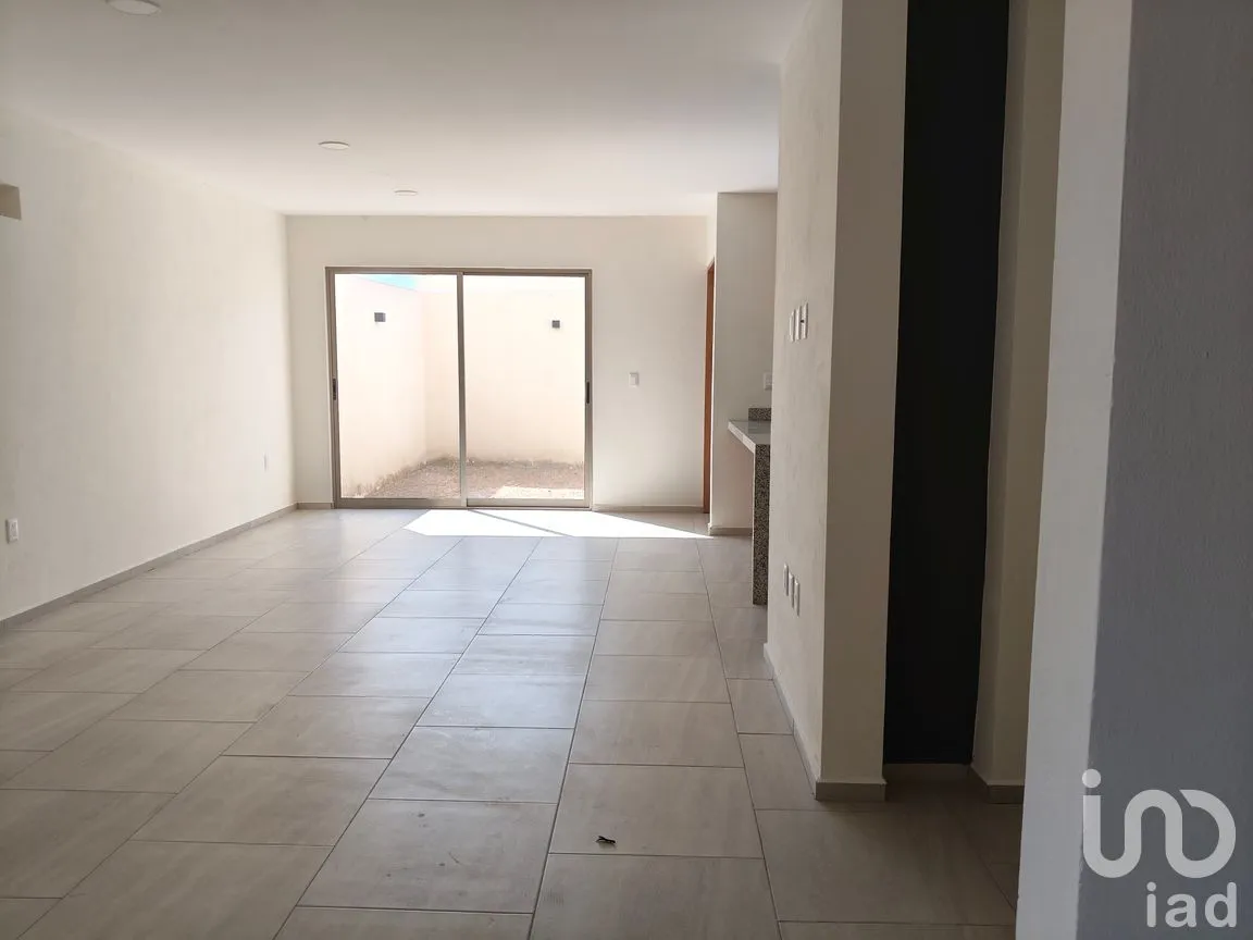 Casa en Venta en Carlos de La Madrid, Villa de Álvarez, Colima | NEX-283929 | iad México | Foto 2 de 15