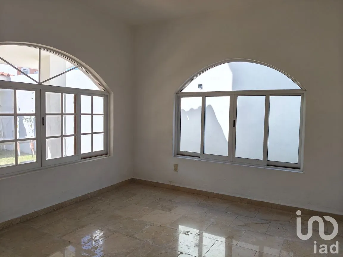 Casa en Venta en Jardines Vista Hermosa, Colima, Colima | NEX-286225 | iad México | Foto 9 de 15