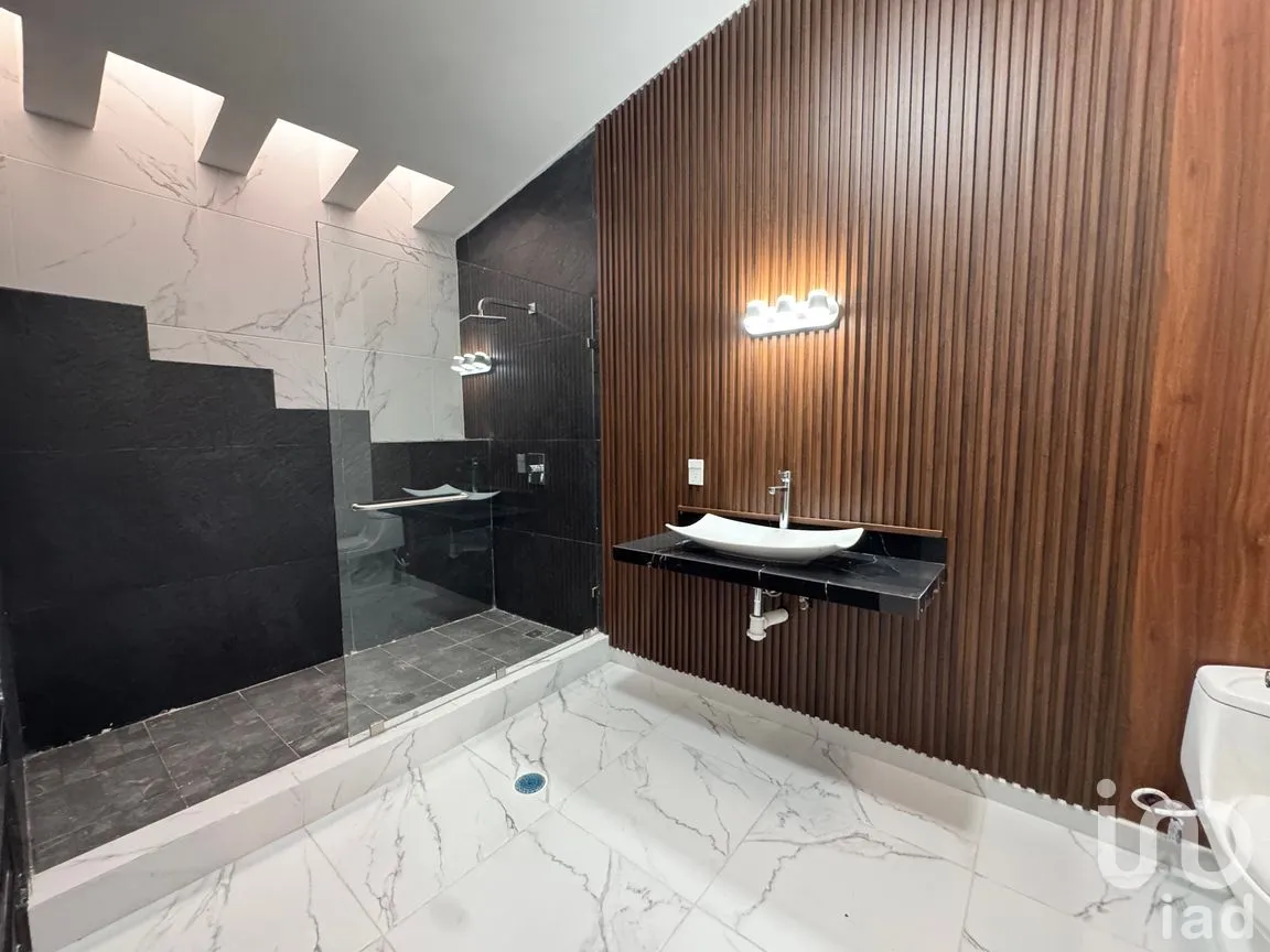 Casa en Venta en Jardines Vista Hermosa, Colima, Colima | NEX-296660 | iad México | Foto 15 de 18