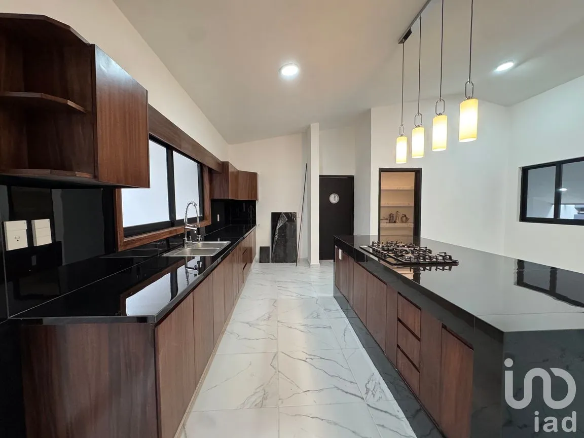 Casa en Venta en Jardines Vista Hermosa, Colima, Colima | NEX-296660 | iad México | Foto 8 de 18