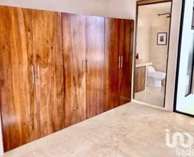 NEX-256442 - Casa en Venta, con 4 recamaras, con 2 baños, con 100 m2 de construcción.