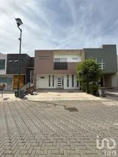 NEX-246168 - Casa en Renta, con 3 recamaras, con 3 baños, con 1 m2 de construcción en Los Almendros, CP 45135, Jalisco.