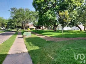 NEX-257745 - Casa en Venta, con 4 recamaras, con 2 baños, con 119 m2 de construcción en Bosques del Centinela, CP 45187, Jalisco.