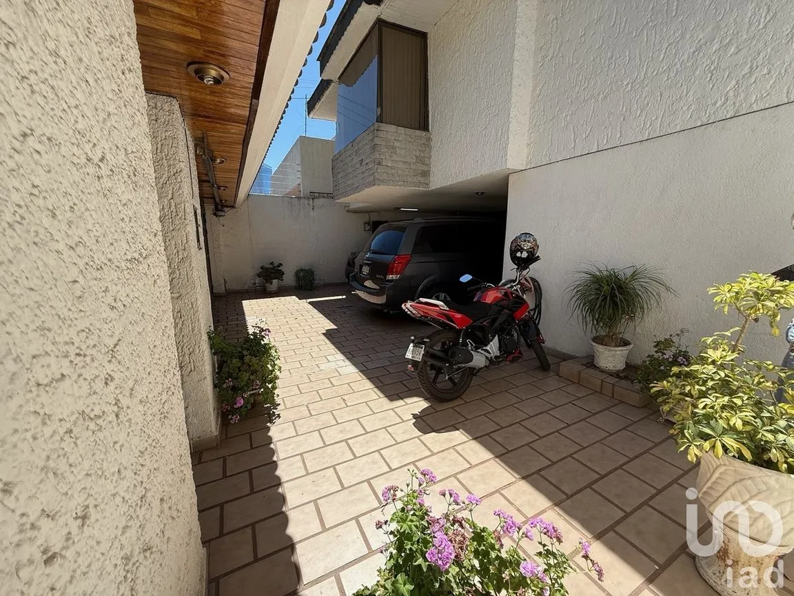Casa en Venta en Rinconada Santa Rita, Zapopan, Jalisco | NEX-258261 | iad México | Foto 4 de 18