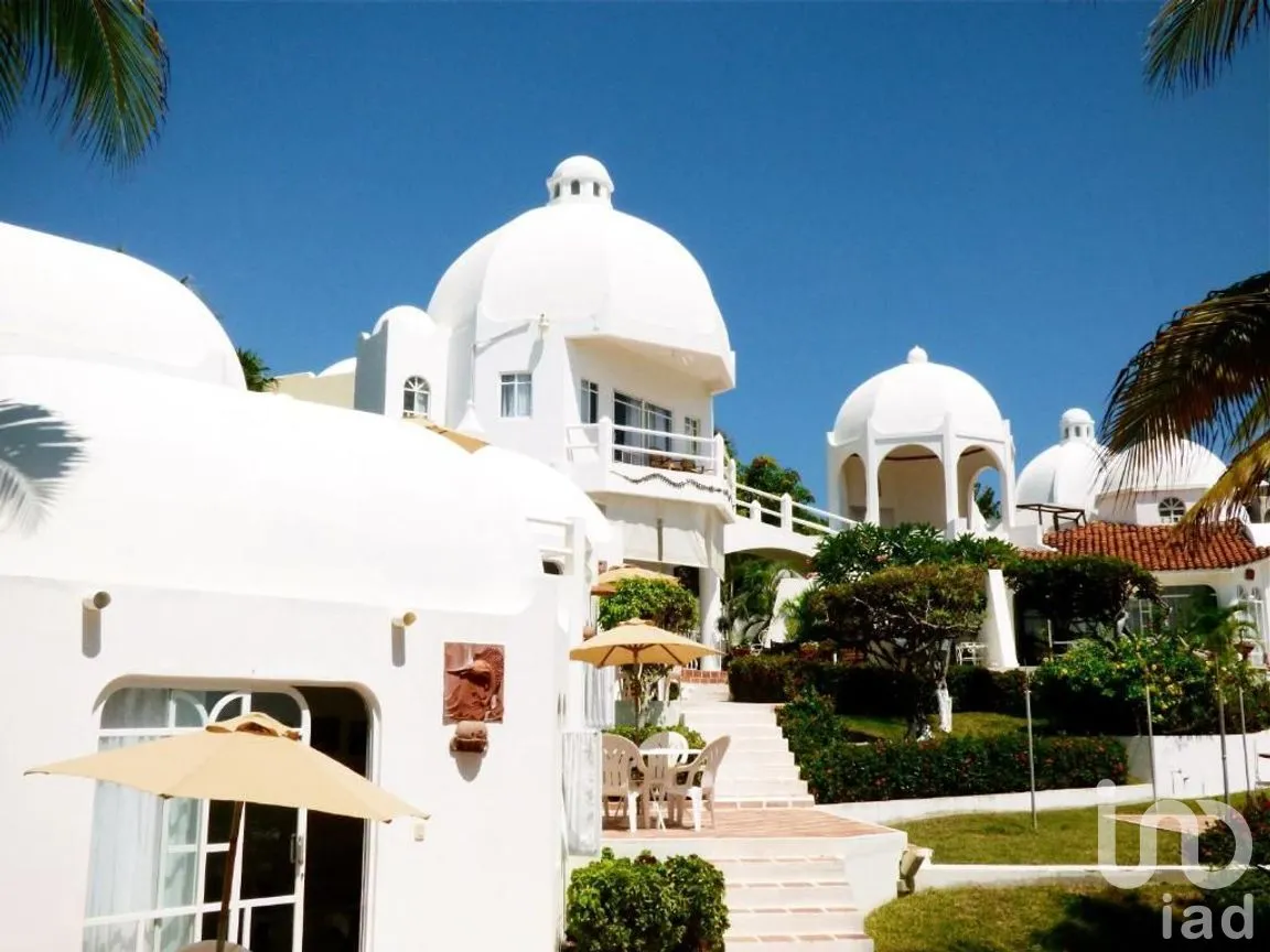 Hotel en Venta en Residencial Conejos, Santa María Huatulco, Oaxaca | NEX-259099 | iad México | Foto 5 de 10