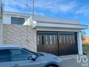 NEX-262803 - Casa en Venta, con 3 recamaras, con 3 baños, con 238 m2 de construcción en Cuanalá, CP 72640, Puebla.