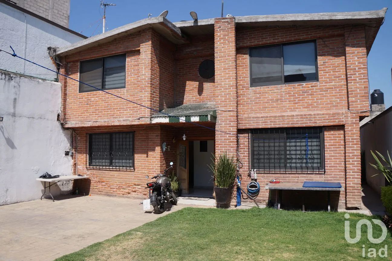 Casa en Venta en Ampliación San Marcos Norte, Xochimilco, Ciudad de México | NEX-250475 | iad México | Foto 1 de 35