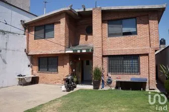 NEX-250475 - Casa en Venta, con 6 recamaras, con 2.5 baños, con 220 m2 de construcción en Ampliación San Marcos Norte, CP 16038, Ciudad de México.