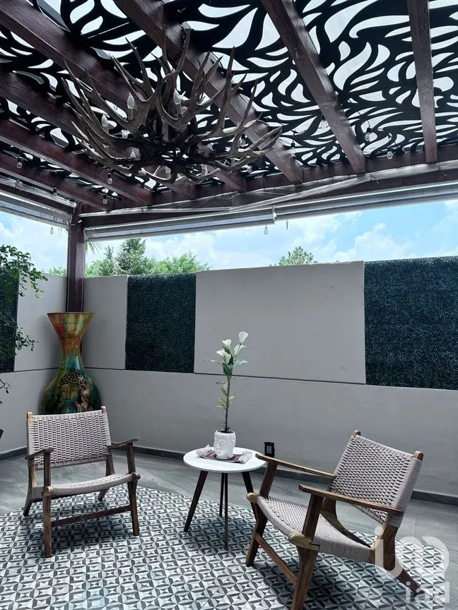 Casa en Venta en Bosques del Centinela, Zapopan, Jalisco | NEX-255962 | iad México | Foto 2 de 16