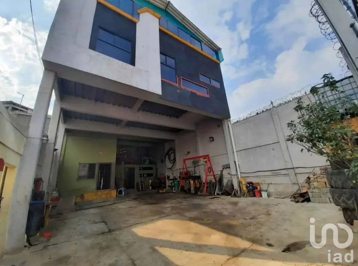 Oficina en Venta en Santa María Guadalupe las Torres, Cuautitlán Izcalli, México | NEX-287233 | iad México | Foto 2 de 14
