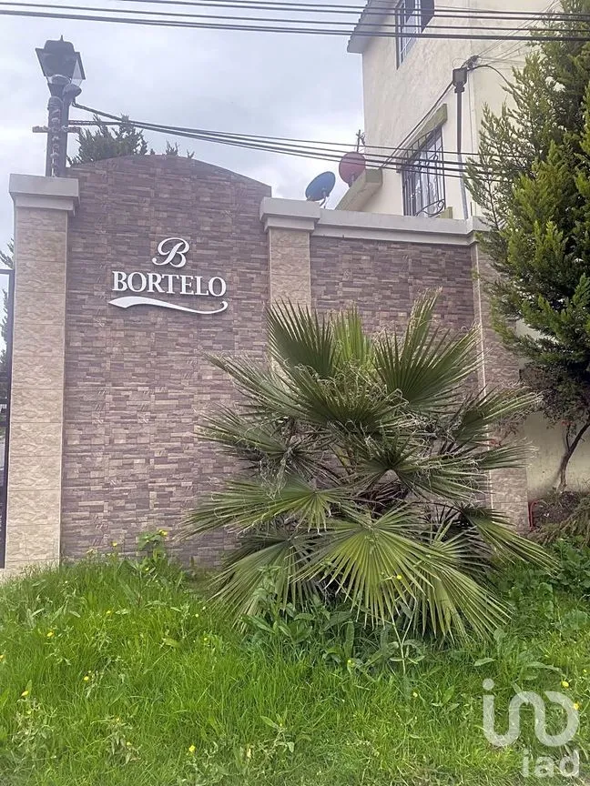 Casa en Venta en URBI Villa del Rey, Huehuetoca, México | NEX-295576 | iad México | Foto 1 de 15