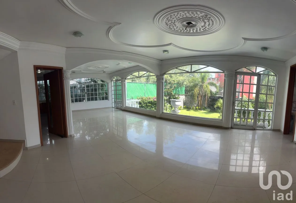 Casa en Venta en Fuentes de Tepepan, Tlalpan, Ciudad de México | NEX-244987 | iad México | Foto 2 de 16