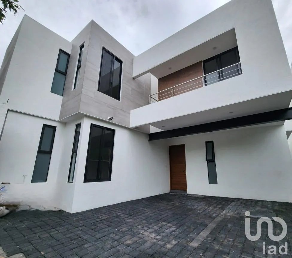 Casa en Venta en Rancho Cortes, Cuernavaca, Morelos | NEX-257527 | iad México | Foto 1 de 16