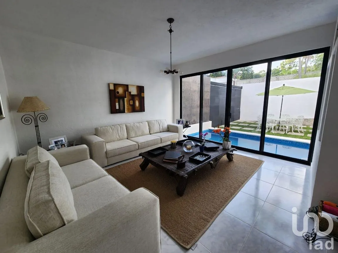 Casa en Venta en Lomas de Atzingo, Cuernavaca, Morelos | NEX-257620 | iad México | Foto 2 de 17