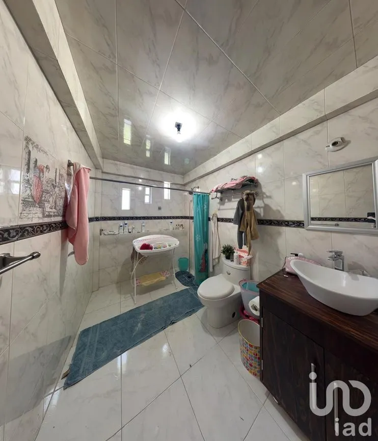 Casa en Venta en Emiliano Zapata 1a Sección, Ecatepec de Morelos, México | NEX-258343 | iad México | Foto 11 de 14