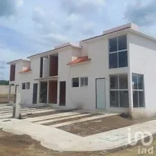 NEX-255361 - Casa en Venta, con 2 recamaras, con 1 baño, con 67 m2 de construcción en San Cristóbal Tepatlaxco, CP 74120, Puebla.