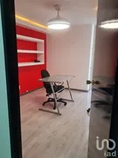 NEX-303193 - Oficina en Renta, con 10 m2 de construcción.