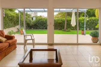 NEX-265380 - Casa en Venta, con 3 recamaras, con 2 baños, con 290 m2 de construcción.