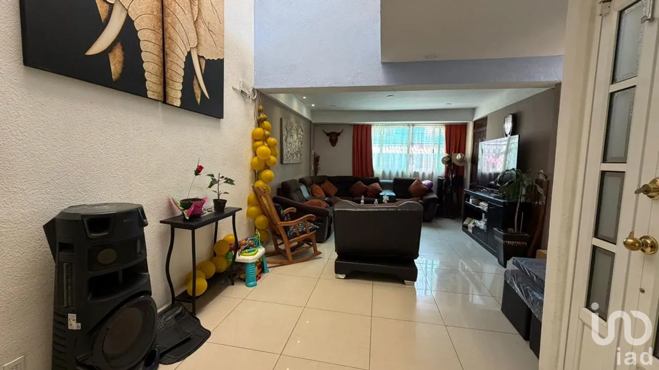 Casa en Venta en Maravillas, Nezahualcóyotl, México | NEX-294091 | iad México | Foto 6 de 26
