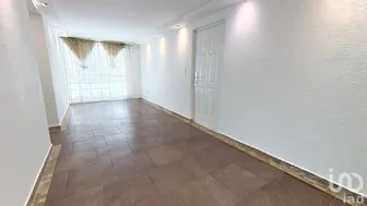 NEX-297376 - Departamento en Venta, con 2 recamaras, con 1 baño, con 60 m2 de construcción.