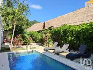 NEX-263749 - Casa en Renta, con 1 recamara, con 1 baño, con 70 m2 de construcción.