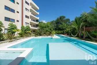 NEX-307069 - Departamento en Renta, con 2 recamaras, con 2 baños, con 200 m2 de construcción.